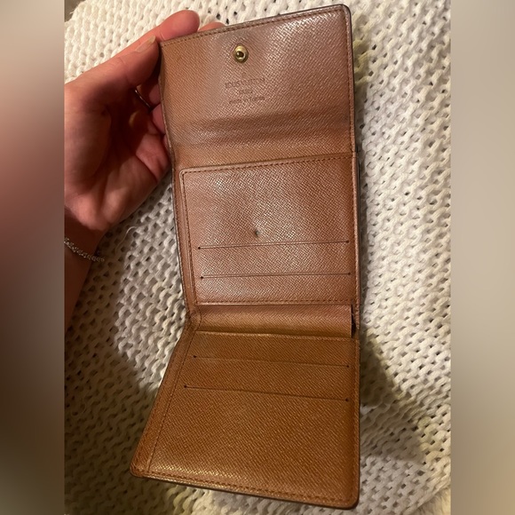 Auth Louis Vuitton Compact Wallet Monogram Vintage 2006 - Picture 8 of 9